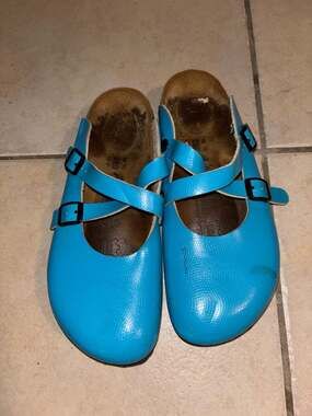 Birki's Dorian Blue Cross Strap Clogs Size EU 40 US Women's 9